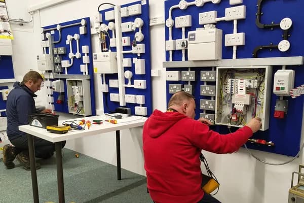 City & Guilds 2391-52 Inspection & Testing Course