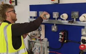 City & Guilds 2391-52 Inspection & Testing Course - Image 3