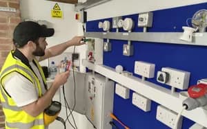 City & Guilds 2391-52 Inspection & Testing Course - Image 6